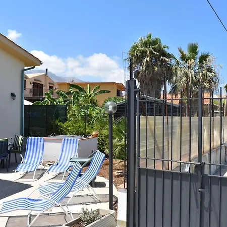 In Riva Al Mare Da Franca Hébergement de vacances