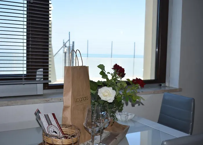 In Riva Al Mare Da Franca * Trabia