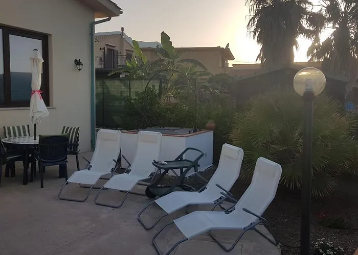 In Riva Al Mare Da Franca Trabia